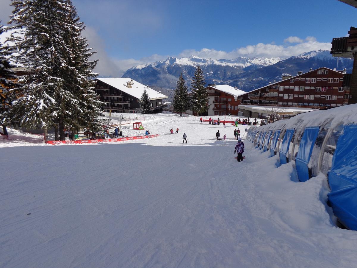 Holidays Groupes Anzere Bagian luar foto