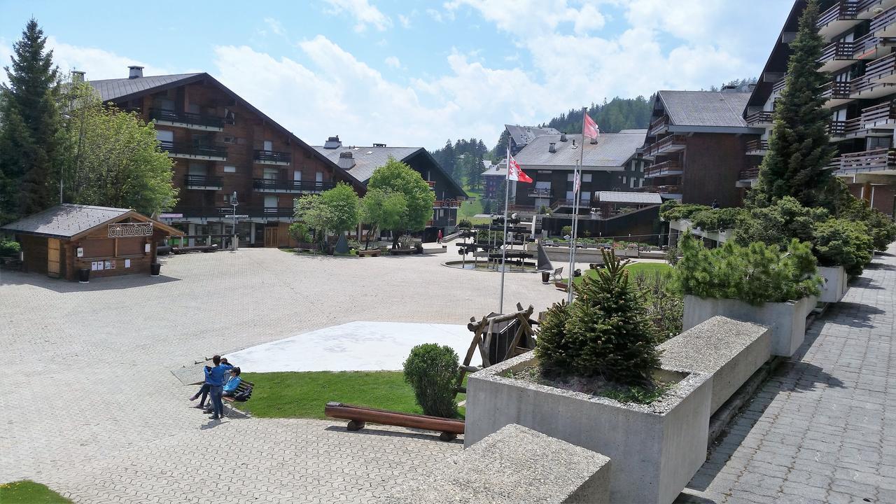 Holidays Groupes Anzere Bagian luar foto