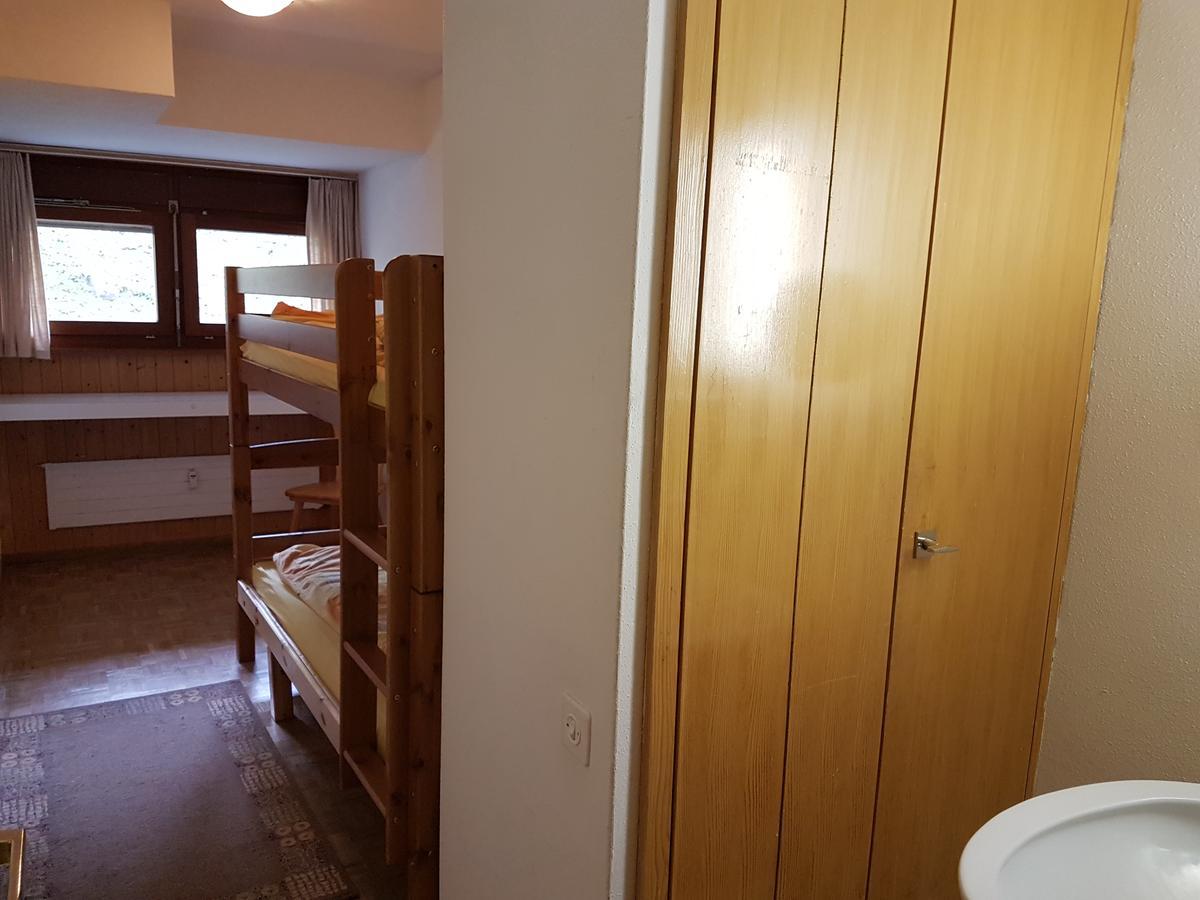 Holidays Groupes Anzere Bagian luar foto
