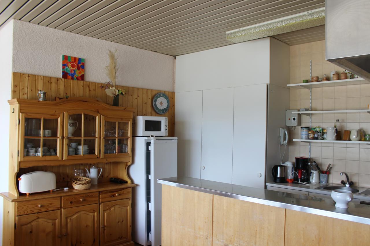 Holidays Groupes Anzere Bagian luar foto