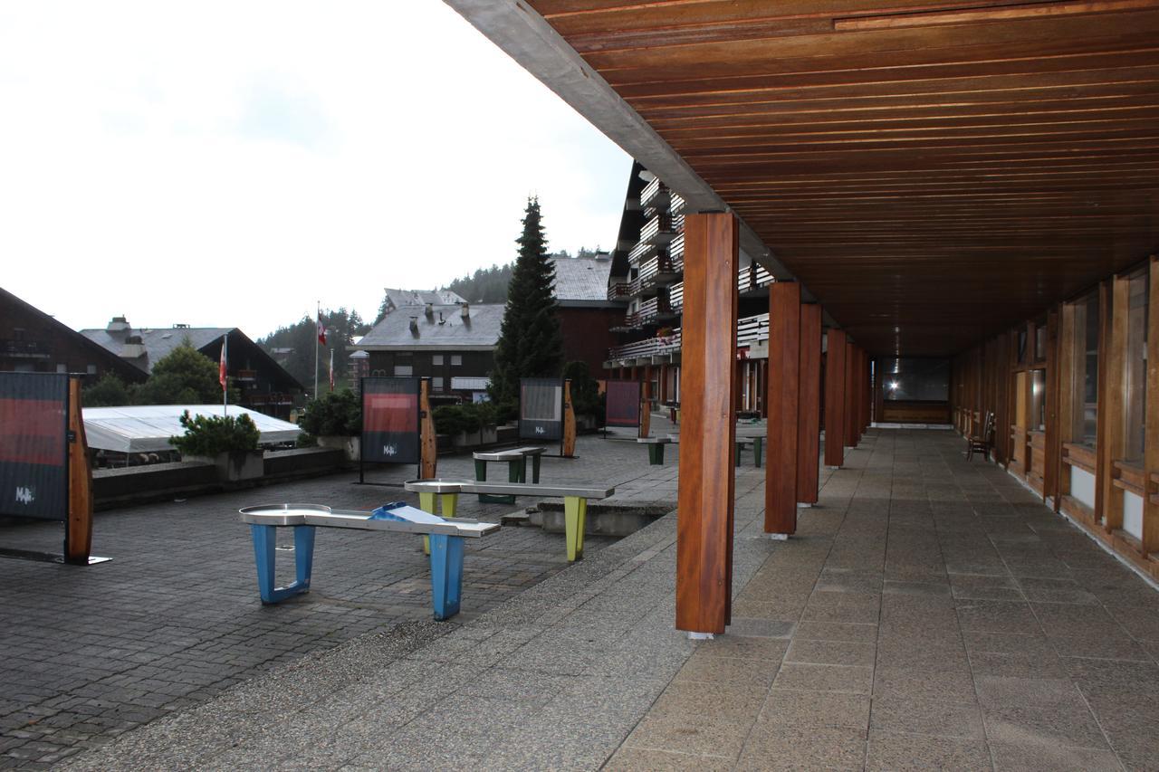 Holidays Groupes Anzere Bagian luar foto