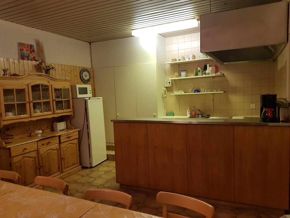 Holidays Groupes Anzere Bagian luar foto