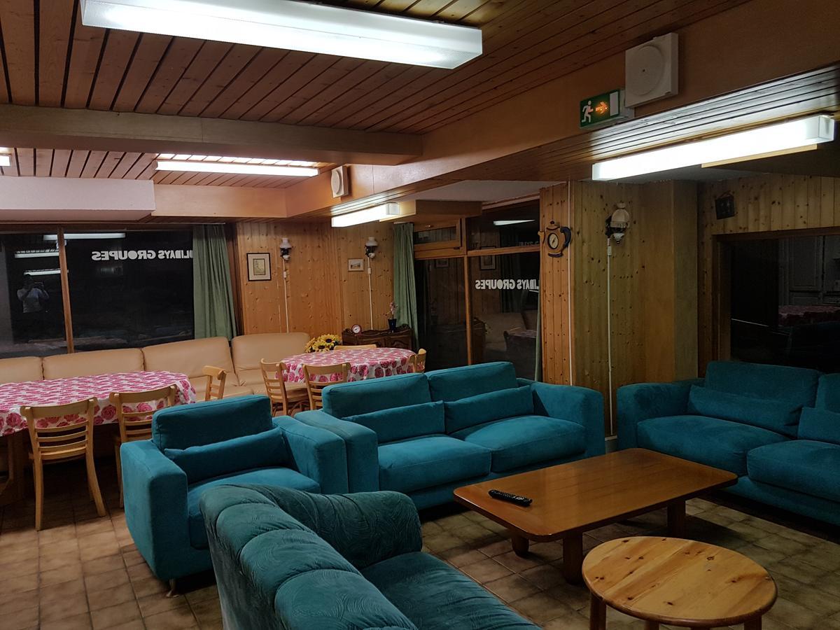 Holidays Groupes Anzere Bagian luar foto
